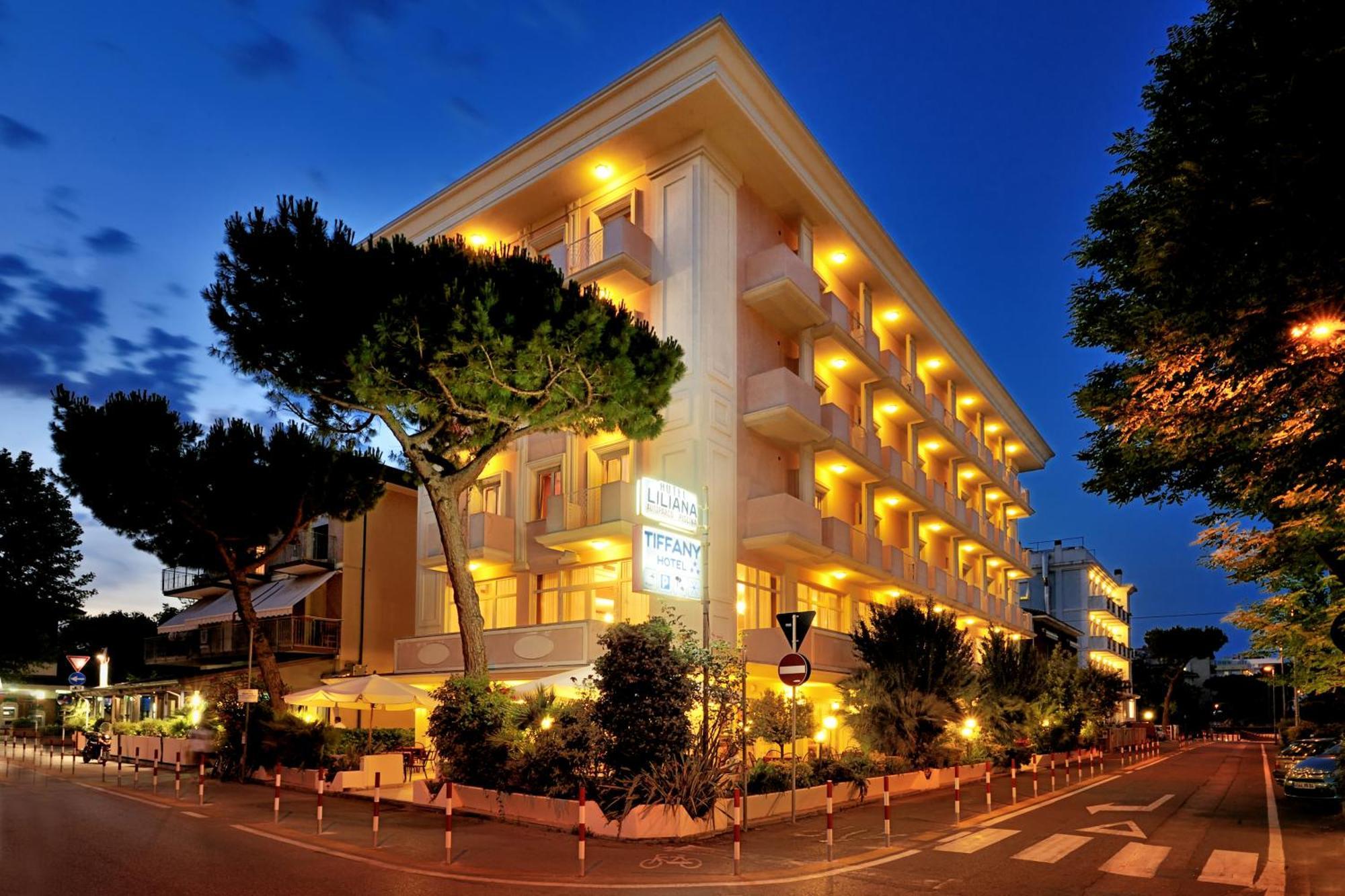 Hotel Tiffany Rímini Exterior foto
